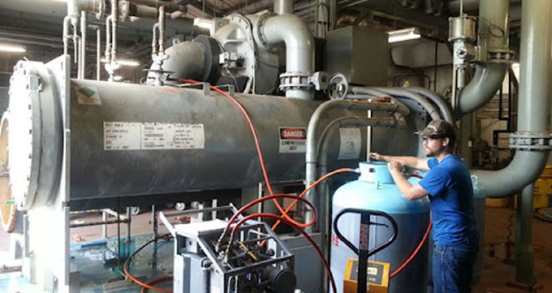 Bao-Tri-Sua-Chiller-Long-Duc-Long-Thanh-2