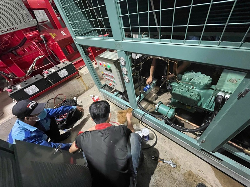 Bảo Trì Sửa Chiller Quận 9, Hồ Chí Minh – Dịch Vụ Uy Tín, Chuyên Nghiệp Tại Khu Vực Đông Sài Gòn Bao-Tri-Sua-Chiller-Quan-9-Ho-Chi-Minh-1