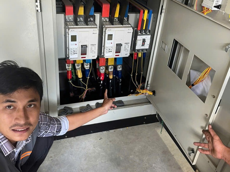 Thiết Kế Lắp Đặt Tủ Điện 3 Pha Dĩ An Bình Dương – Giải Pháp Điện An Toàn Cho Doanh Nghiệp Thiet-Ke-Lap-Dat-Tu-Dien-3-Pha-Di-An-Binh-Duong-5