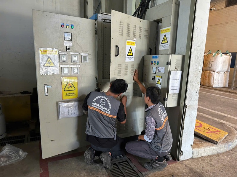 Thiết Kế Tủ Điện Nhà Xưởng Đồng Nai – Giải Pháp An Toàn, Hiện Đại Và Tiết Kiệm Chi Phí Thiet-Ke-Tu-Dien-Nha-Xuong-Dong-Nai-3